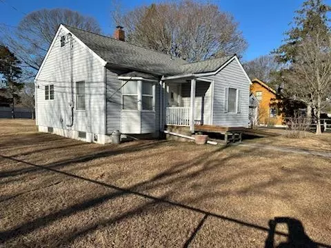 20 North Rd, Ronkonkoma, NY 11779