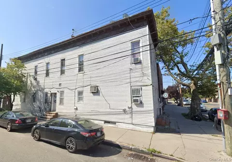126-20 89th Ave, New York, NY 11418