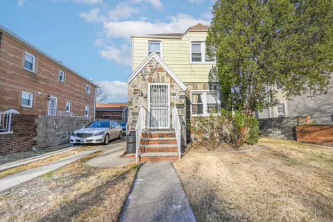 146-09 N Conduit, New York, NY 11436