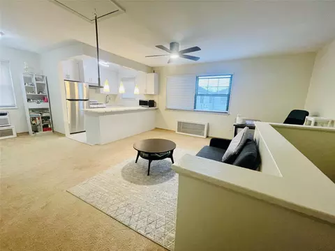 136-21 68th #B, Flushing, NY 11367