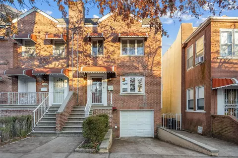 2434 Fish Ave, New York, NY 10469