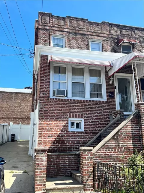 1030 Revere Ave, New York, NY 10465