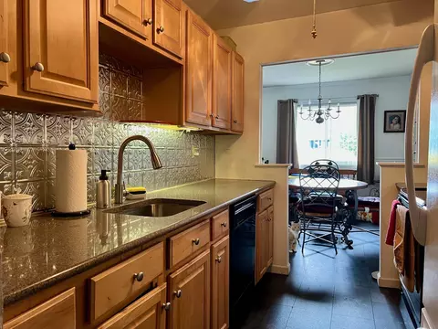 65 Sterling #65, Beacon, NY 12508