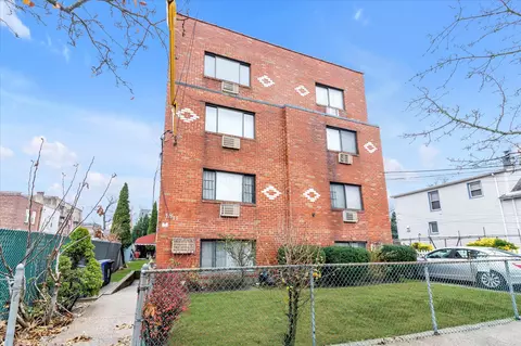 18-11 123rd St, New York, NY 11356