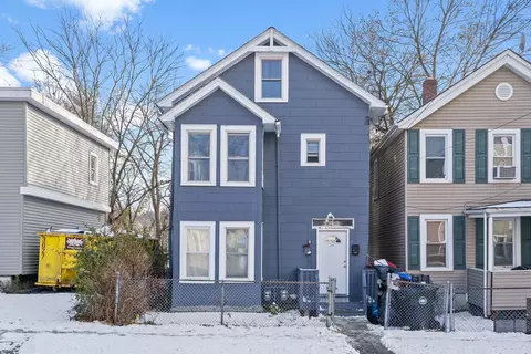 194 Winnikee Ave, Poughkeepsie, NY 12601