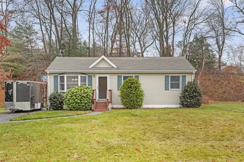 14 Dorothy Dr, Monroe, NY 10950