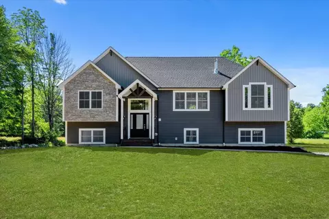 86 Crawford St, Crawford, NY 12566