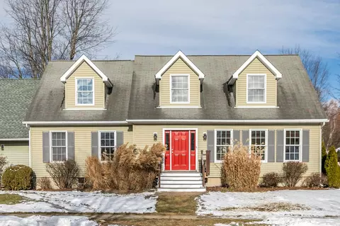 7 Carolina, Rhinebeck, NY 12572