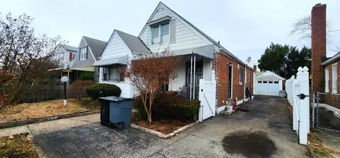 227-17 113 Dr, New York, NY 11429