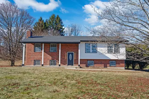 115 Ridge Rd, Marlboro, NY 12542