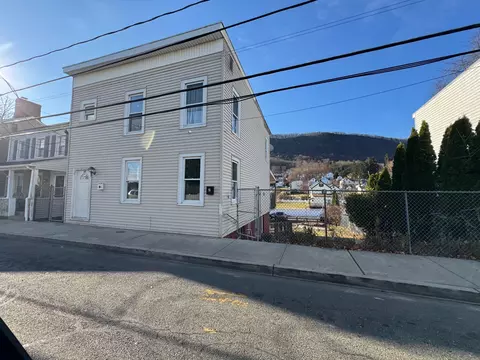 86 West St, Haverstraw, NY 10927