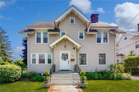 35 Alexander Ave, White Plains, NY 10606