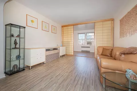99-41 64th Ave #D15, New York, NY 11374