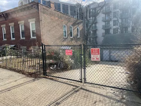 72-14 45th Ave, New York, NY 11377