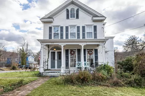 110 Williams St, Port Jefferson, NY 11777