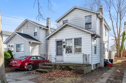 532 Washington Ave, West Hempstead, NY 11552