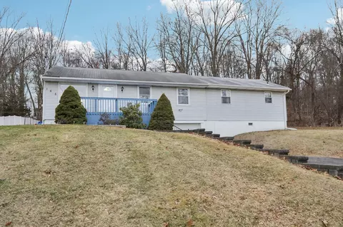 165 Hickory Hill Rd, Newburgh, NY 12550