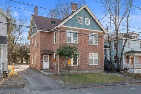 108-110 Livingston St, Saugerties, NY 12477