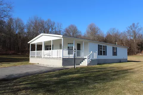 132 Brittany Ter #132, Rock Tavern, NY 12575