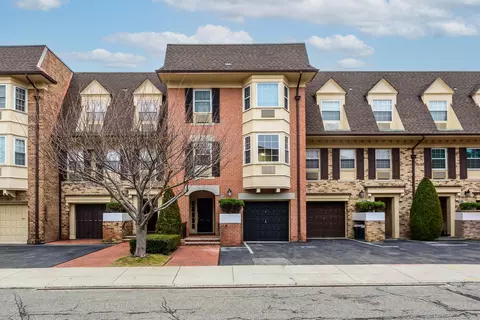 12-27 Diane Pl #196M, New York, NY 11360