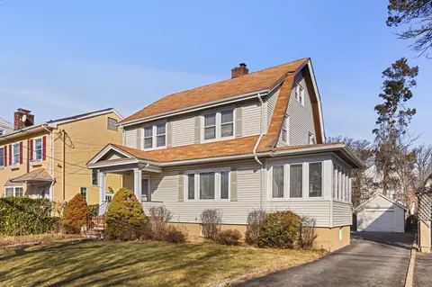 79 Eighth St, New Rochelle, NY 10801