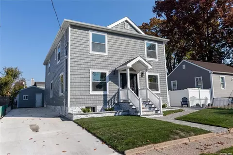 1518 Johnson Ave, Elmont, NY 11003