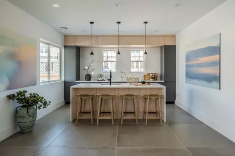 12 Depot Rd #1401, Westhampton Beach, NY 11978