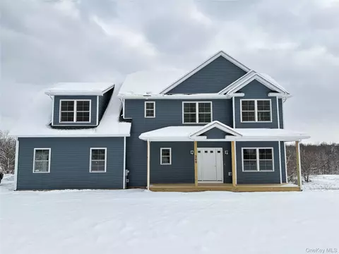 260 Old Mountain Rd, Mount Hope, NY 10963