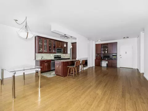 555 Kappock St #3H, New York, NY 10463
