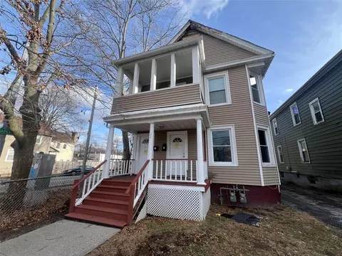 24 N White St, Poughkeepsie, NY 12601