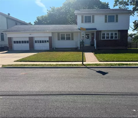 383 Clinton Ave, Cedarhurst, NY 11516