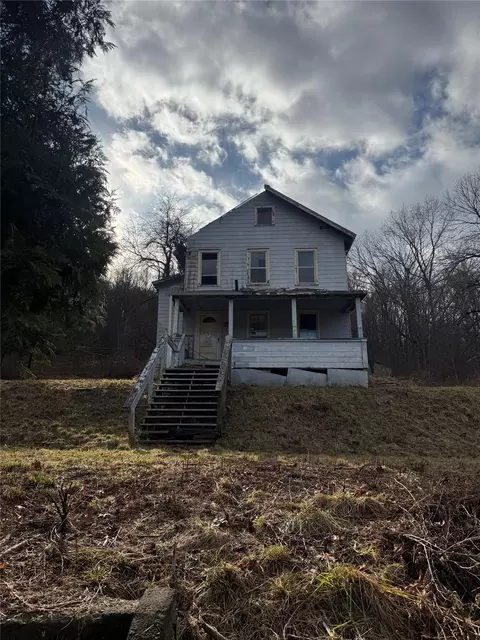 534 Rt 4455, Highland, NY 12528