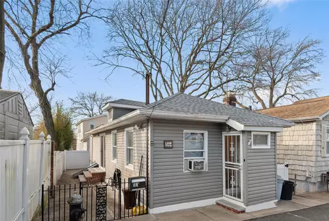 56 12 Edgewater Park #A, New York, NY 10465