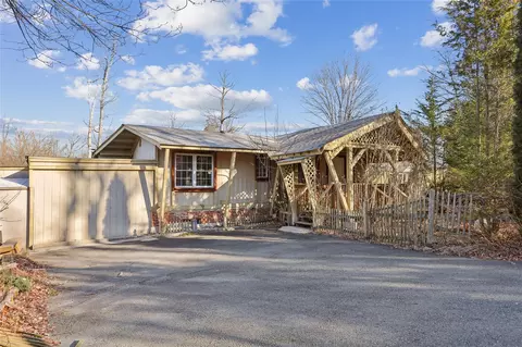 54 Arbutus Trl, Mamakating, NY 12790