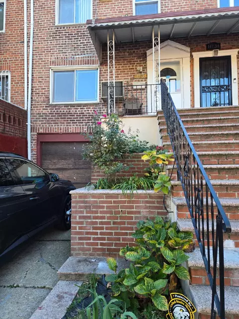 147-36 77 Rd, New York, NY 11367