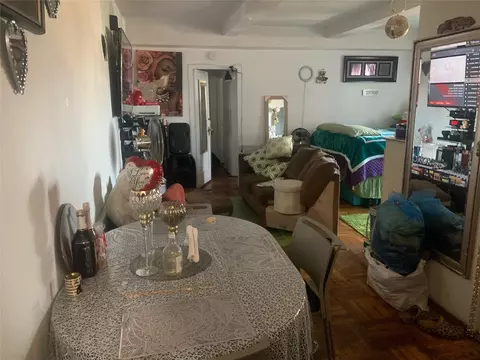 1735 Purdy St #7B, New York, NY 10462