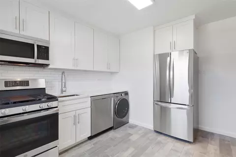 75-37 217 St #1ST, Oakland Gardens, NY 11364