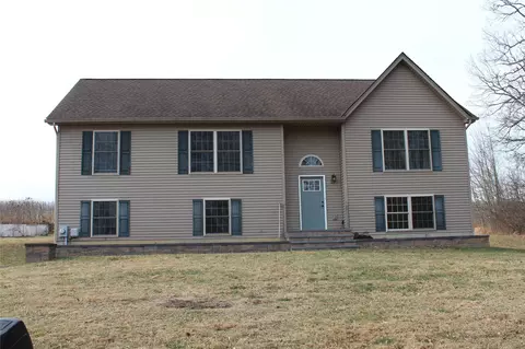 23 Christina Way, Milton, NY 12547