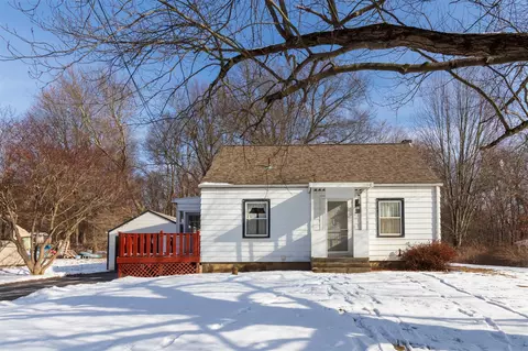 33 Dorothy Hts, Wappinger, NY 12590