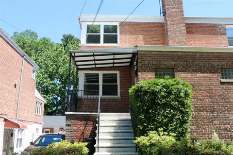 69 Shonnard Pl, Yonkers, NY 10703