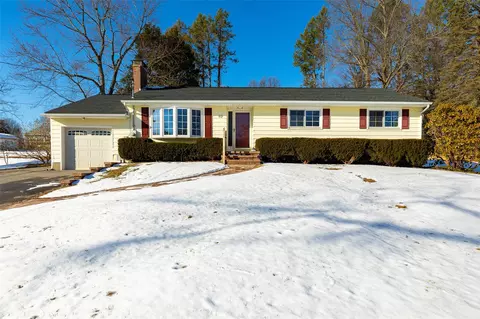 69 Pye Ln, Wappinger, NY 12590
