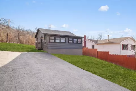 19 Randall Plz, Port Jervis, NY 12771