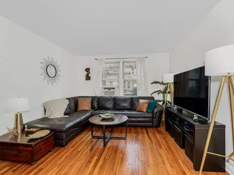 41 Point St #3B, Yonkers, NY 10701