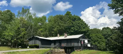 210 Ahrens Rd, Parksville, NY 12768