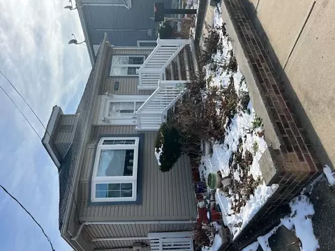 86-27 257, New York, NY 11001