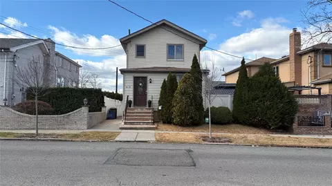 14-78 157 St, Whitestone, NY 11357