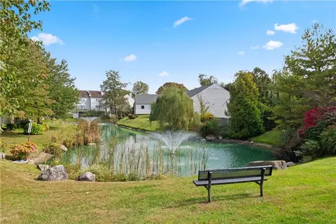 316 Cornwall Meadows Ln, Patterson, NY 12563