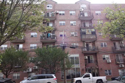 141-18 Cherry Ave #PC10, New York, NY 11355