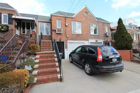 58-23 77th Pl, New York, NY 11379