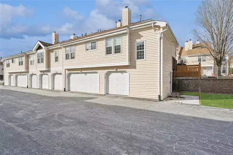 3111 Whispering Hills Dr, Chester, NY 10918